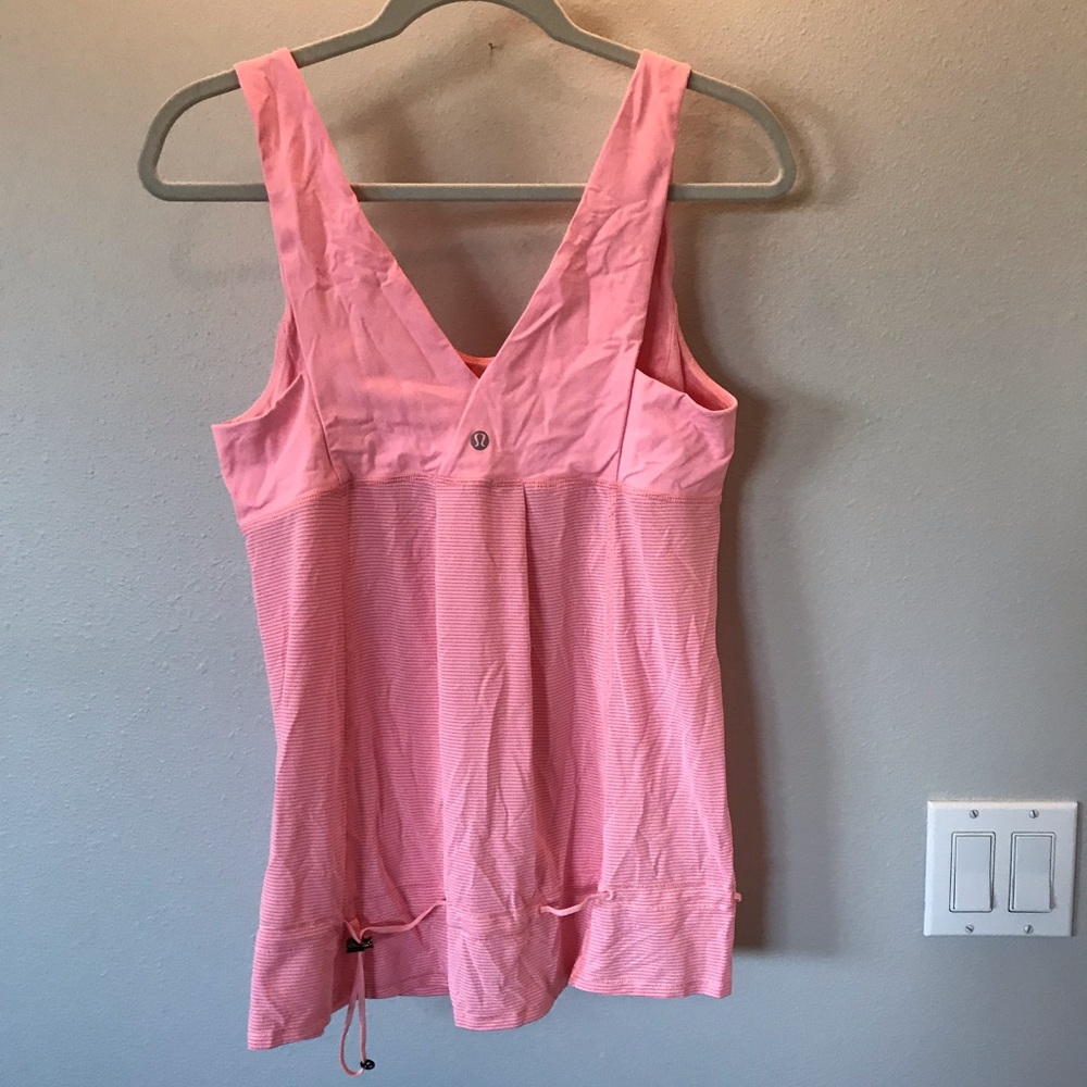 Lululemon tank